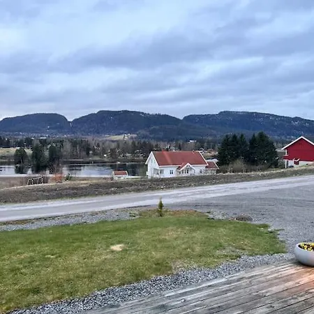 Enebolig Naer Telemarkskanalen Med Nydelig Utsikt *